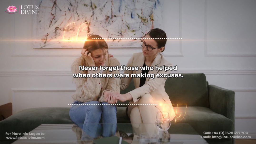 ⁣Never forget those who helped when others were making excuses.